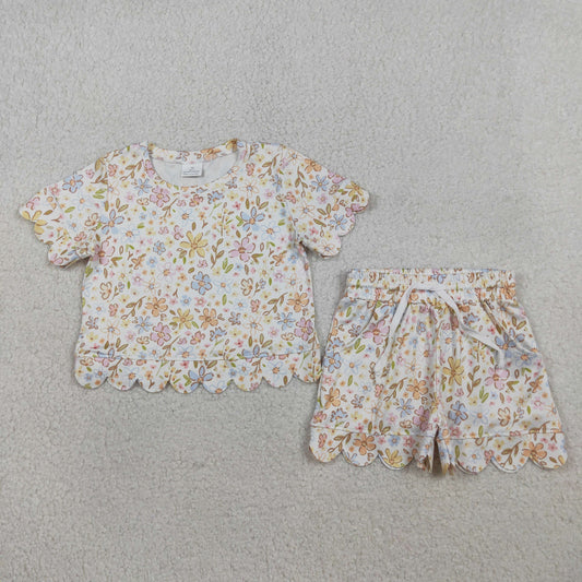 3.30 GSSO3268 Baby Girls Short Sleeve Colorful Flowers Top Shorts Scallop Clothes Sets