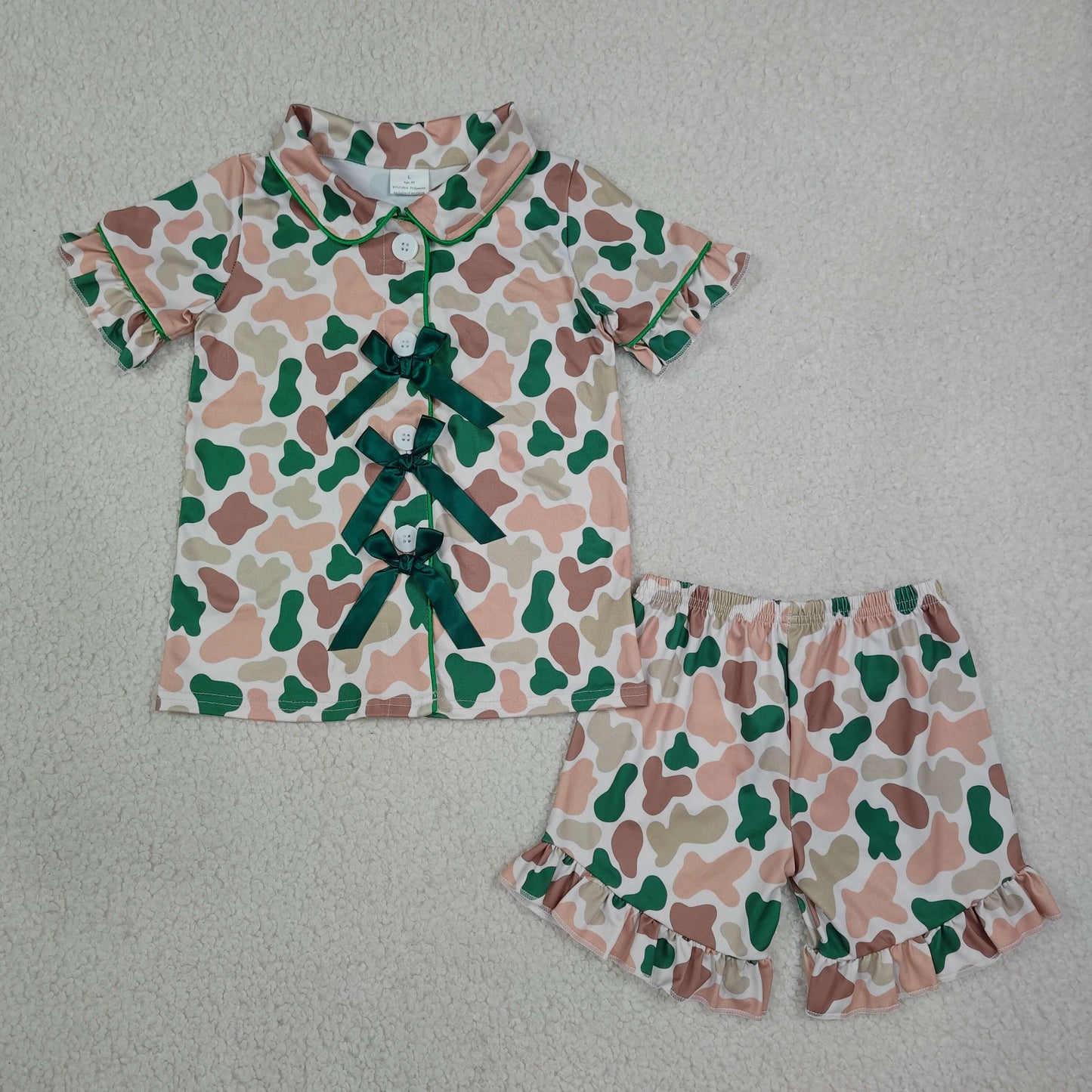 NEW RTS NO MOQ milk silk GSSO3367 Baby Girls Hunting Green Camo Print Button Front Top Ruffle Trim Shorts Pajama Sets