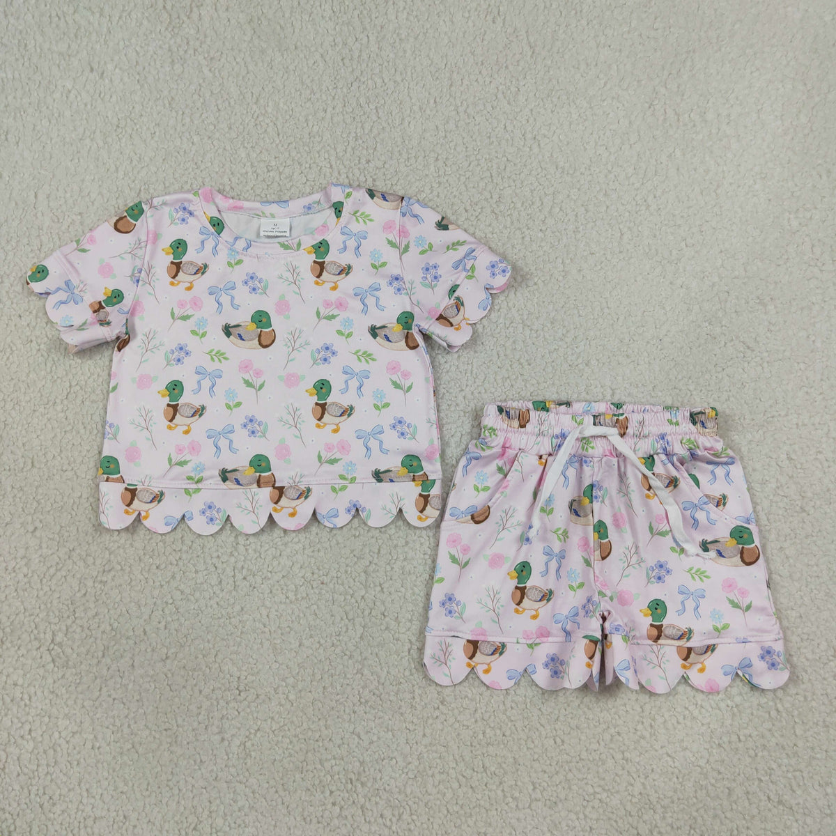 NEW RTS NO MOQ milk silk GSSO3737 Baby Girls Ducks Flowers Bows Top Pockets Short Hunting Scallop Clothes Sets