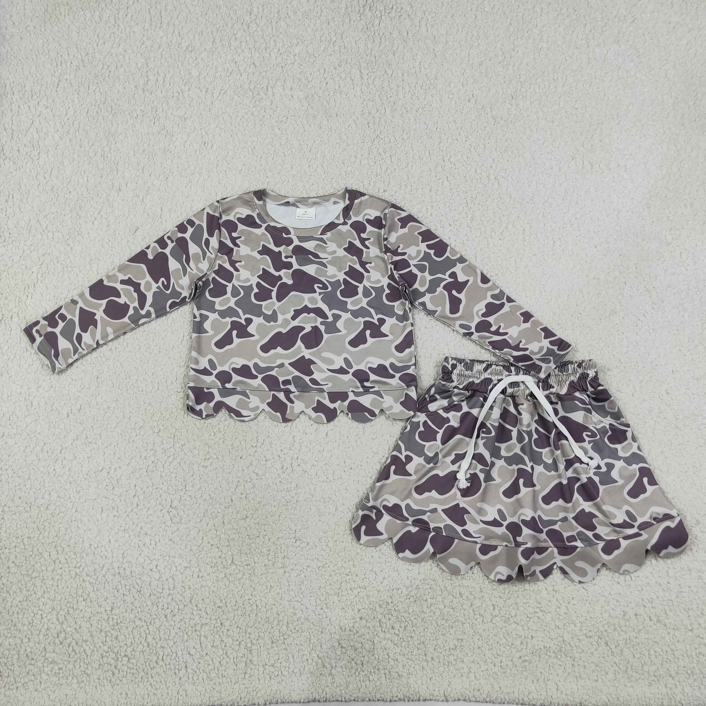 RTS NO MOQ Sibling milk silk Baby Girls Camo Top Skirt Short Scallop Clothes Set