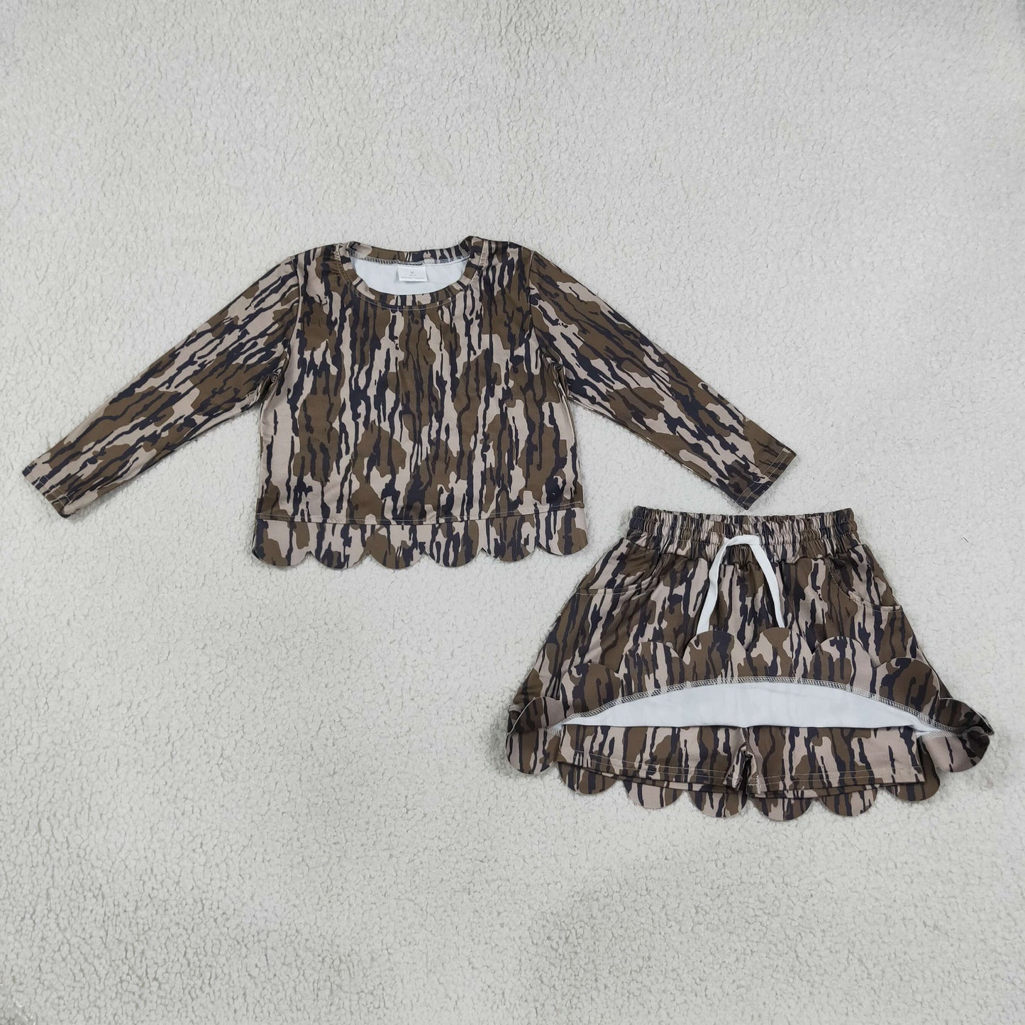 NEW RTS NO MOQ milk silk GLD1615( GT1686+GLK0298) Baby Girls Long Sleeve Southern Olive Wood Camo Scallop T-shirts Top Set
