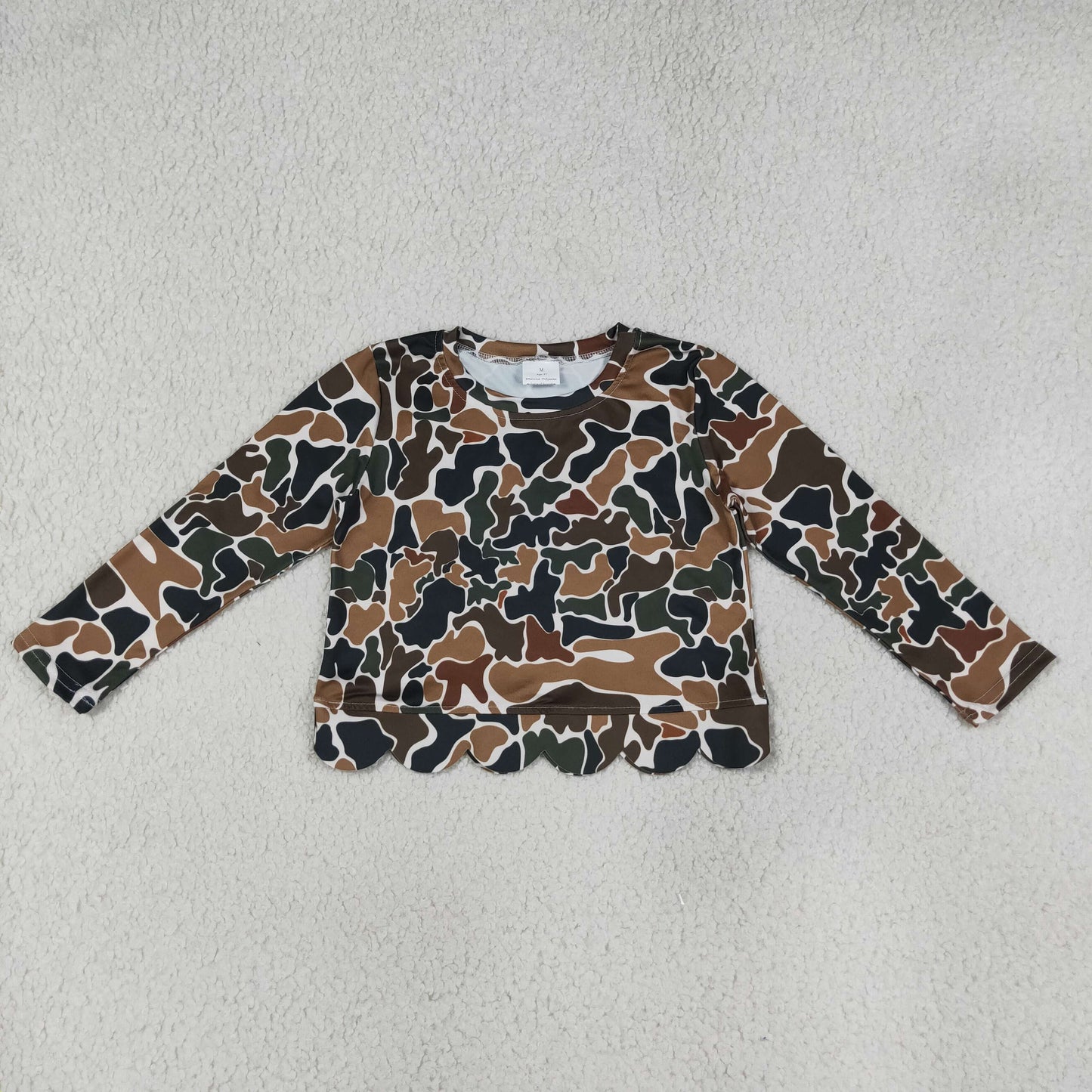 NEW RTS NO MOQ milk silk GLD1617（GT1688+GLK0300 ）Baby Girls Dark Brown Camo Long Sleeve Scallop Hem Top Skort Clothes Set