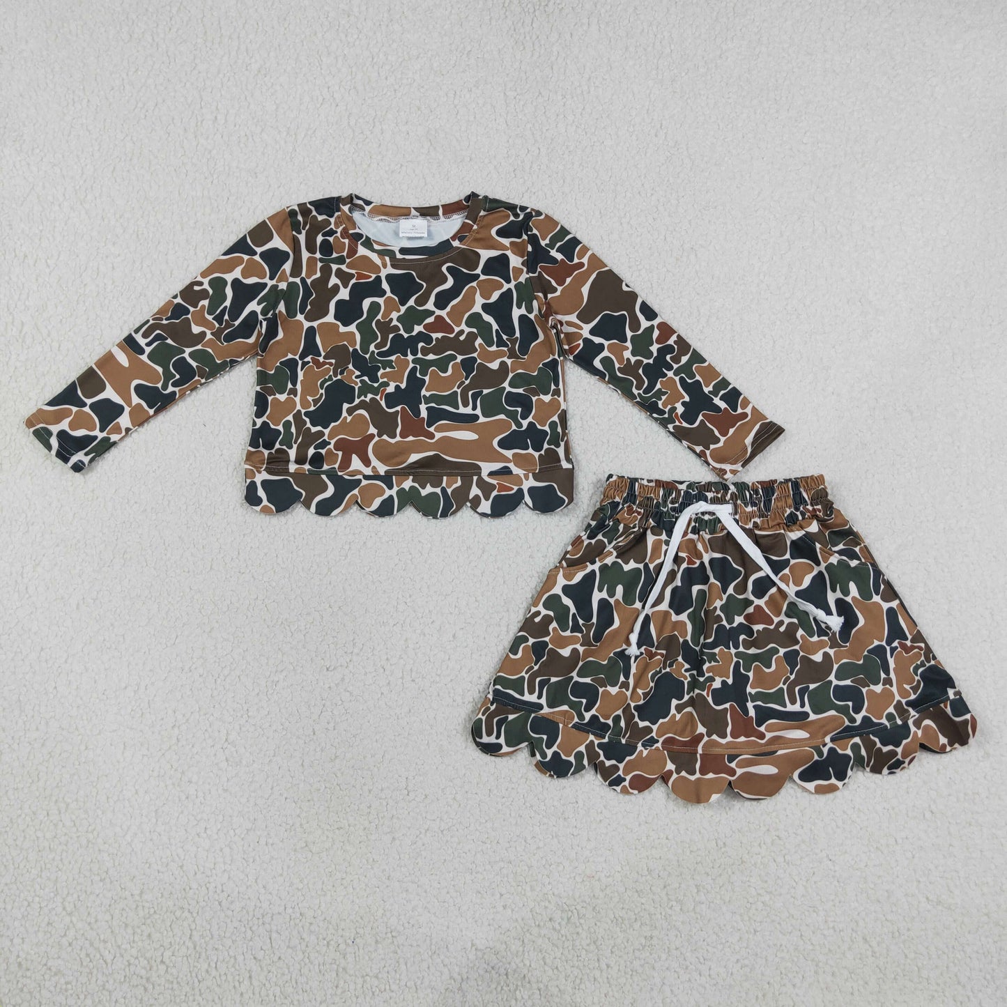 RTS NO MOQ Sibling milk silk Baby Girls Camo Top Skirt Short Scallop Clothes Set