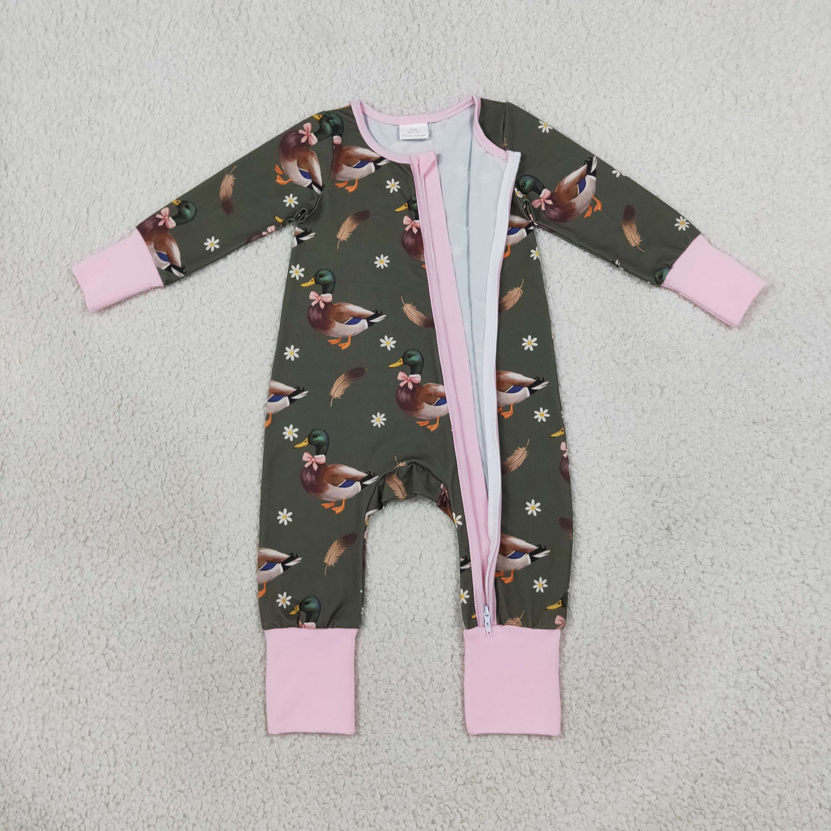 NEW RTS NO MOQ milk silk LR3225 Baby Girls Flowers Ducks Hunting Two Way Zip Convertible Rompers