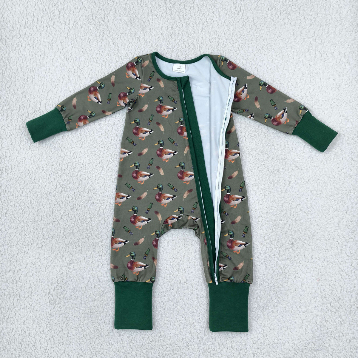 NEW RTS NO MOQ milk silk LR3232 Baby Boys Green Ducks Calls Hunting Two Way Zip Convertible Romper