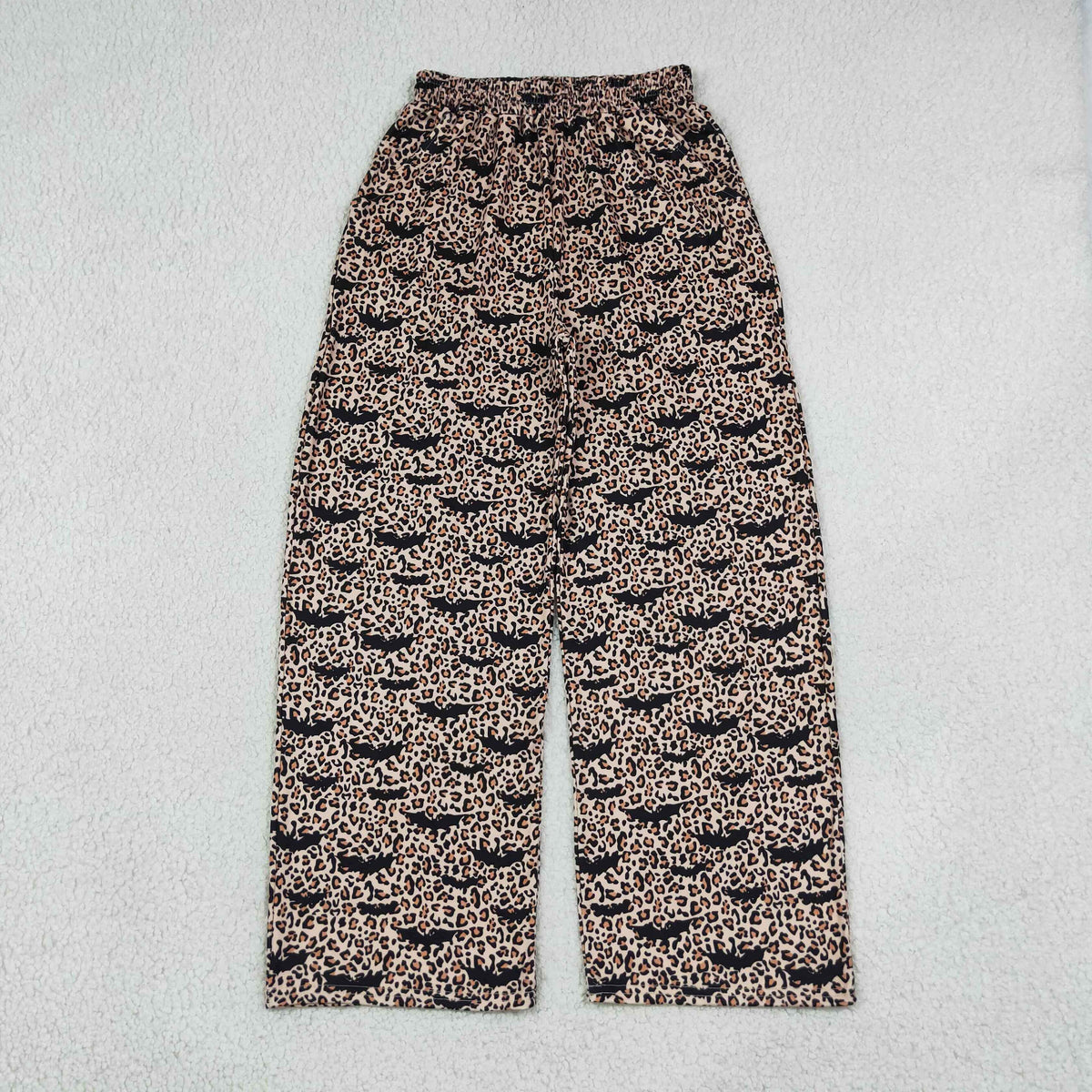 NEW RTS NO MOQ milk silk P1129 Adult Women Bats Leopard Halloween Pockets Flare Pants Bottom