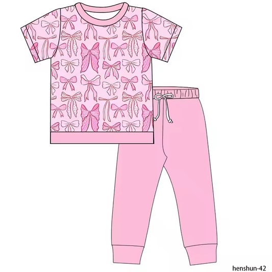 6.14 Pink short-sleeved trousers with bow