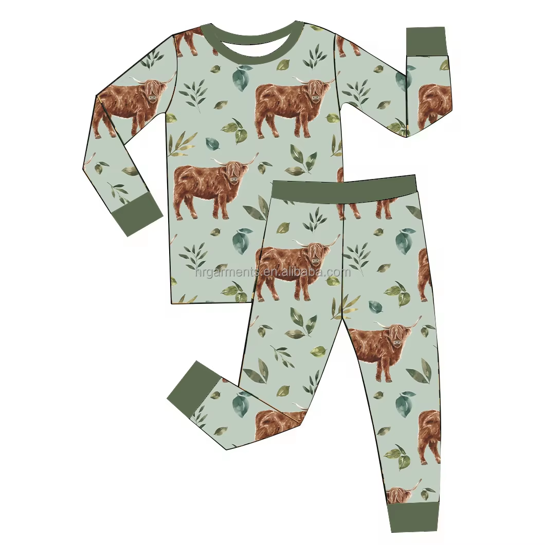 6.12 Green flower cow long-sleeved suit